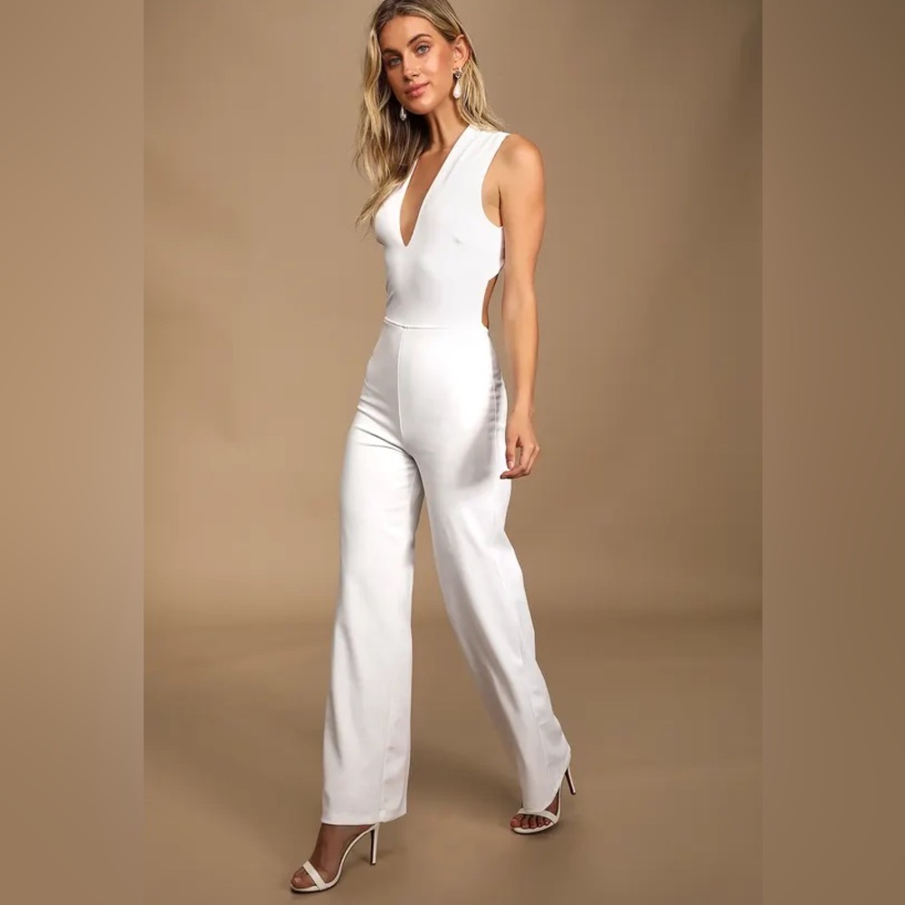NWT Lulus Thinking Out Loud White Backless Jumpsuit Size Large